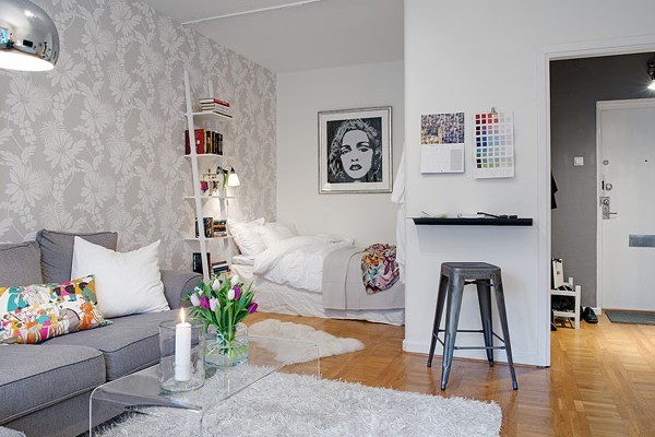 small-Swedish-crib