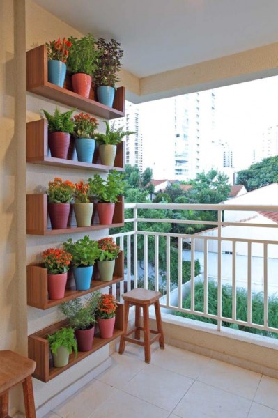 natty-flower-balcony-garden-shelving-unit-designed-near-wooden-bench-and-white-railing-banister-idea-wooden-shelves-white-tile-floors