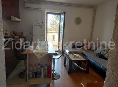 Trosoban stan, Beograd, Cerak, prodaja, 68m2, 135000e, id790536