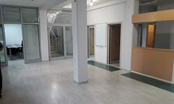 Poslovni prostor / Lokal, Beograd, Hram Sv. Save, izdavanje, 140m2, 1400e, id802828