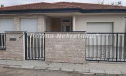 Kuca, Paraćin, prodaja, 192m2, 180000e, id504570