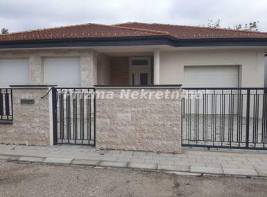 Kuca, Paraćin, prodaja, 192m2, 180000e, id504570