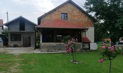 Kuća, Beograd - Medjuluzje | Prodaja · 130m² · 130.000€