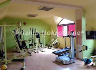 Poslovni prostor / Lokal, Paraćin, prodaja, 98m2, 46000e, id705806