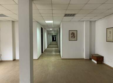 Poslovni prostor / Lokal, Beograd, Bulevar kralja Aleksandra, izdavanje, 800m2, 4800e, id1029303