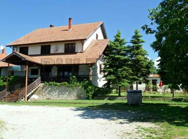 Kuca, Kragujevac, Divostin, prodaja, 500m2, 175000e, id1059965