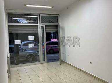 Poslovni prostor / Lokal, Kragujevac, Centar, prodaja, 21m2, 75000e, id1070452