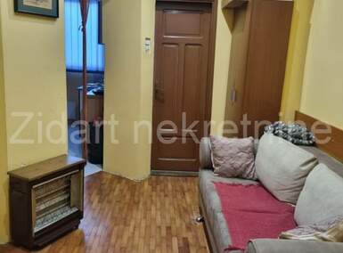 Dvosoban stan, Beograd, Kraljice Natalije, prodaja, 40m2, 122500e, id1114224