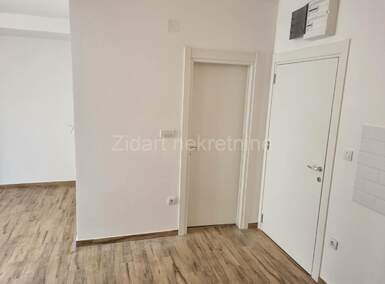 Trosoban stan, Beograd, Lion, prodaja, 102m2, 242000e, id1147218