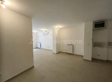 Poslovni prostor / Lokal, Beograd, Južni Bulevar, izdavanje, 80m2, 1400e, id1148171