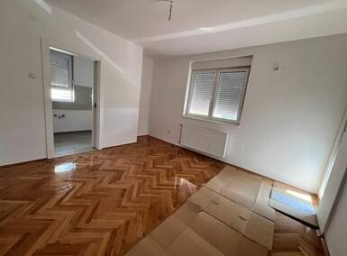 Dvoiposoban stan, Novi Sad, prodaja, 45m2, 118450e, id1168759