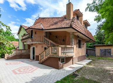 Cetvorosoban stan, Niš, Mika Protić (KP dom), prodaja, 270m2, 198000e, id1191282