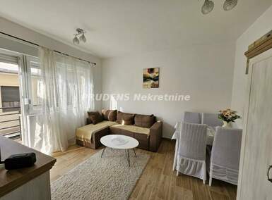 Jednoiposoban stan, Beograd, Ledine, izdavanje, 31m2, 350e, id1363316