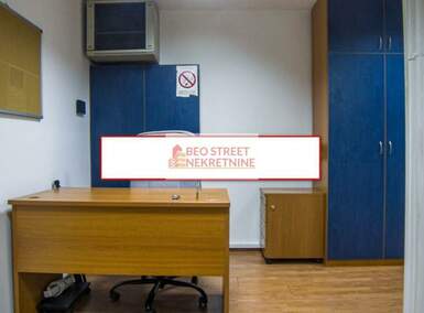 Poslovni prostor / Lokal, Beograd, Hram Sv. Save, izdavanje, 53m2, 800e, id1365783