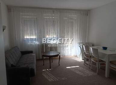 Jednosoban stan, Novi Sad, Centar, izdavanje, 31m2, 250e, id1369147