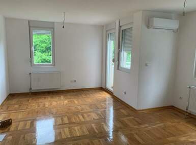 Dvoiposoban stan, Beograd, Mirijevo, prodaja, 57m2, 114000e, id1374657