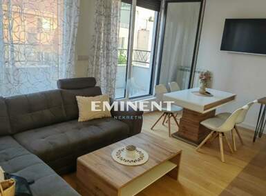 Dvosoban stan, Beograd, Dimitrija Tucovića, izdavanje, 48m2, 700e, id1374692