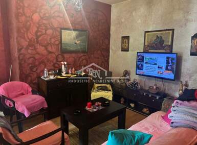 Cetvorosoban stan, Beograd, Petlovo Brdo, prodaja, 86m2, 126000e, id1367217