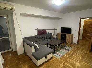 Jednoiposoban stan, Novi Sad, Sajam, izdavanje, 50m2, 450e, id1340671