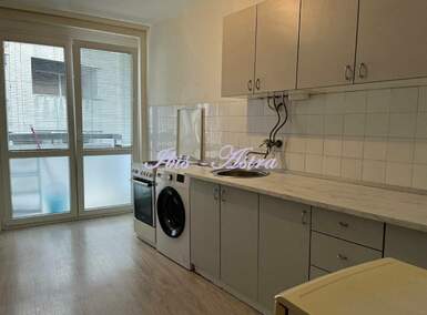 Jednosoban stan, Beograd, Kalenić pijaca, izdavanje, 40m2, 500e, id1372775