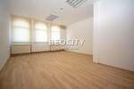 Poslovni prostor / Lokal, Beograd, Zemun Polje, izdavanje, 150m2, 1500e, id1374789