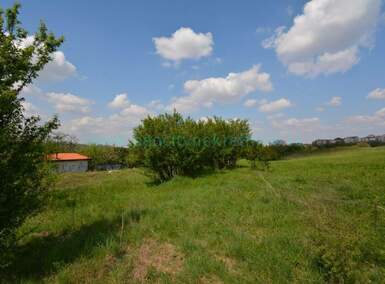 Plac, Beograd, Voždovac, prodaja, 800m2, 153500e, id1374808