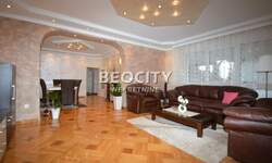 Kuca, Beograd, Vrčin, prodaja, 450m2, 375000e, id1374835