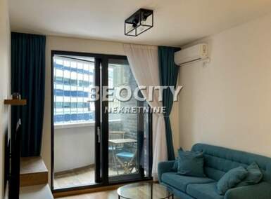 Dvosoban stan, Novi Sad, Centar, izdavanje, 37m2, 550e, id1374892
