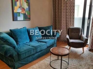 Dvosoban stan, Novi Sad, Centar, izdavanje, 56m2, 700e, id1374922