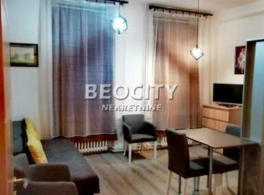 Jednosoban stan, Novi Sad, Centar, izdavanje, 32m2, 350e, id1374950