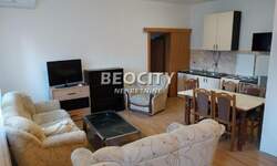 Trosoban stan, Novi Sad, Cara Dušana, izdavanje, 57m2, 500e, id1374990