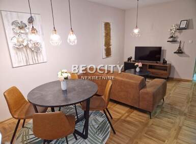 Dvosoban stan, Novi Sad, Centar, izdavanje, 43m2, 550e, id1375019