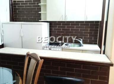 Trosoban stan, Novi Sad, Cara Dušana, izdavanje, 57m2, 400e, id1375030