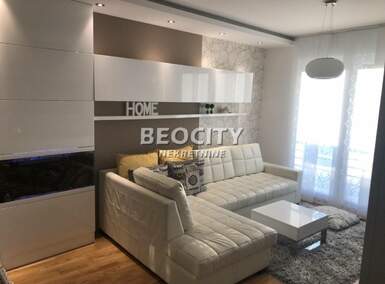 Dvosoban stan, Novi Sad, Centar, izdavanje, 56m2, 750e, id1375046