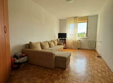 Dvoiposoban stan, Beograd, Petlovo Brdo, prodaja, 67m2, 136600e, id1372242