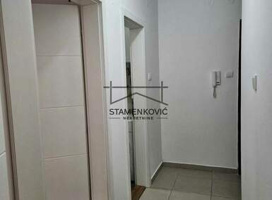 Jednoiposoban stan, Novi Sad, Detelinara, izdavanje, 30m2, 350e, id1370792