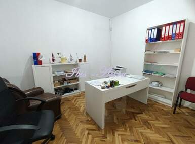 Poslovni prostor / Lokal, Beograd, Lekino Brdo, izdavanje, 95m2, 1050e, id1362770