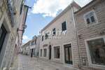Poslovni prostor / Lokal, Herceg Novi, Stari Grad, prodaja, 105m2, 350000e, id1375326