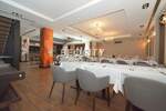 Poslovni prostor / Lokal, Beograd, Zemun (kej), prodaja, 561m2, 3000000e, id1375353
