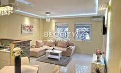 Dvosoban stan, Novi Sad, Centar, izdavanje, 50m2, 600e, id1375585