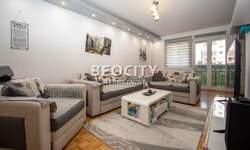 Trosoban stan, Beograd, Blok 61, prodaja, 78m2, 232000e, id1375897