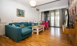 Trosoban stan, Beograd, Blok 44 (piramida), prodaja, 75m2, 240000e, id1375949
