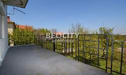 Kuca, Beograd, Lipovica, prodaja, 181m2, 119500e, id1375952