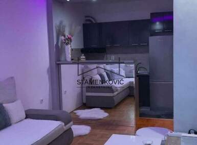Jednoiposoban stan, Novi Sad, Detelinara, izdavanje, 34m2, 330e, id1370791