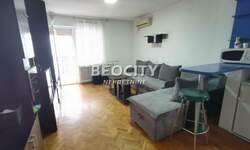 Jednosoban stan, Novi Sad, Centar, izdavanje, 33m2, 350e, id1376563