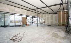 Poslovni prostor / Lokal, Beograd, Žarkovo, prodaja, 239m2, 382400e, id1376574