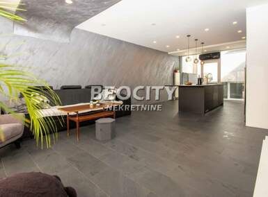 Kuca, Beograd, Banovo Brdo, prodaja, 343m2, 740000e, id1376597