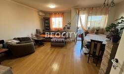 Cetvorosoban stan, Novi Sad, Bulevar Patrijarha Pavla, prodaja, 104m2, 150000e, id1376666