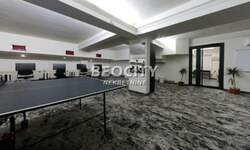 Poslovni prostor / Lokal, Beograd, Voždovac, izdavanje, 190m2, 2500e, id1376691