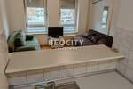 Jednosoban stan, Novi Sad, Bulevar Oslobođenja, izdavanje, 28m2, 300e, id1376702